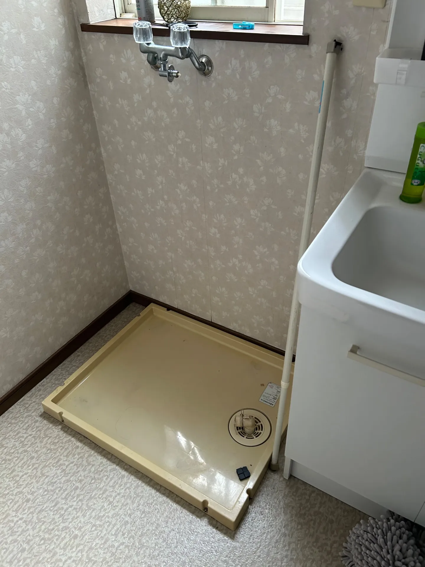 2階から出せなくなった冷蔵庫などの処分事例(滋賀県大津市)