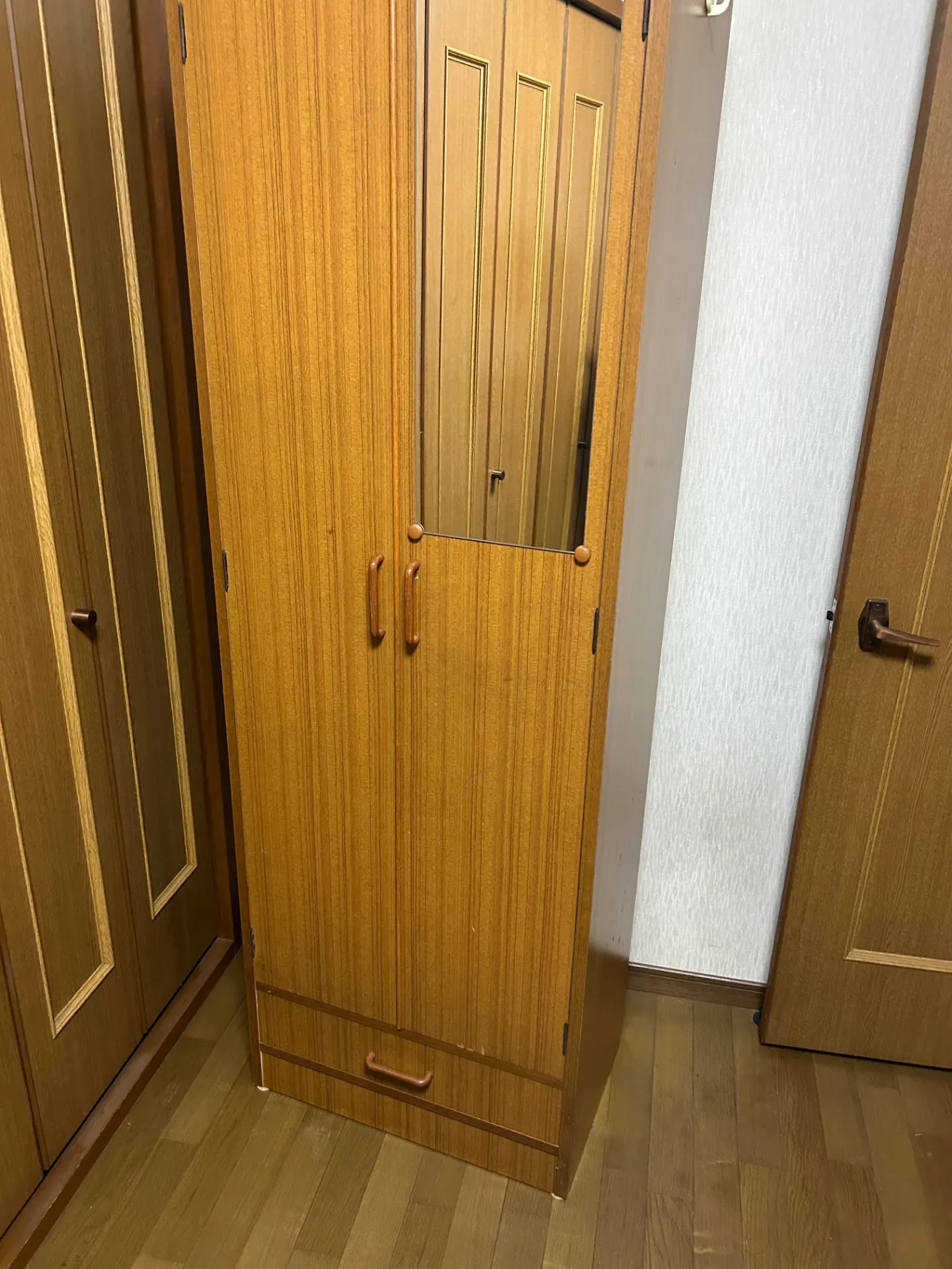 2階から出せなくなった冷蔵庫などの処分事例(滋賀県大津市)