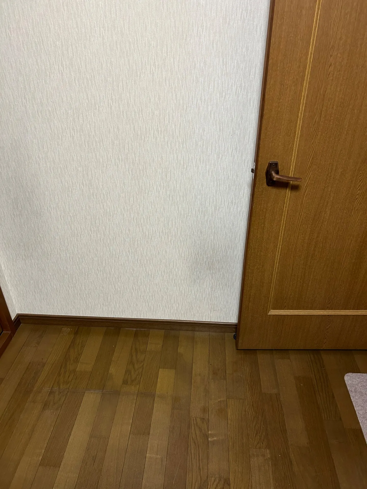 2階から出せなくなった冷蔵庫などの処分事例(滋賀県大津市)