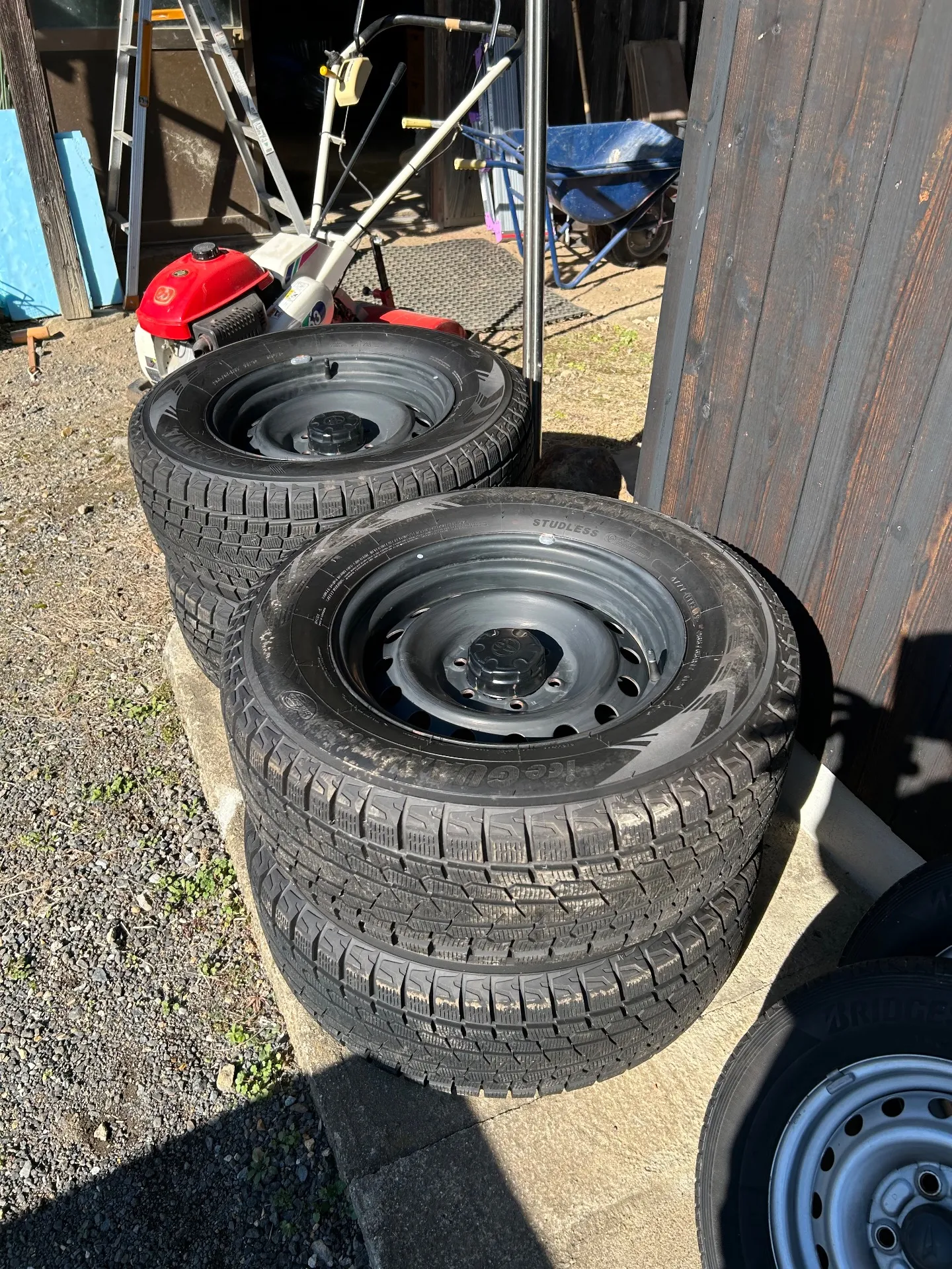 タイヤの回収事例(京都府南丹市)