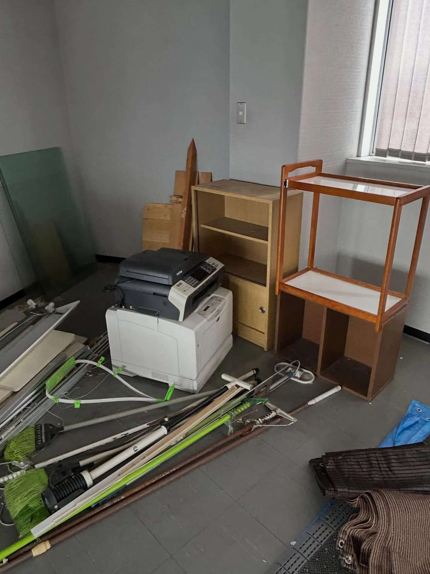 #事務所閉鎖に伴う残置物撤去事例